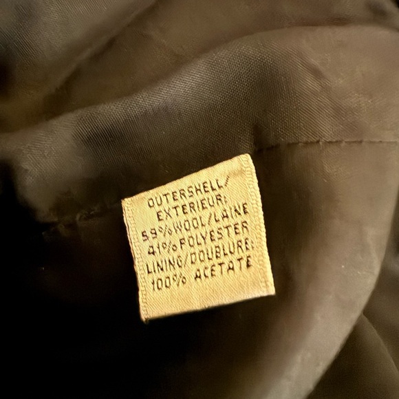 Talbots Black & White Geo Print Wool Blend Crop Jacket Petite Size 2 Buttons - Picture 7 of 7